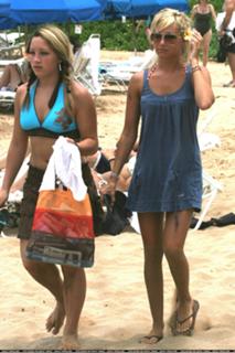Ashley Tisdale feet photo thumbnail