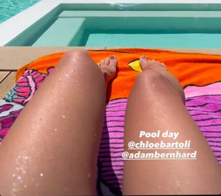 Ashley Tisdale feet photo thumbnail