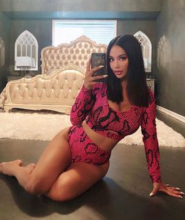 Ashley Vee feet photo 12
