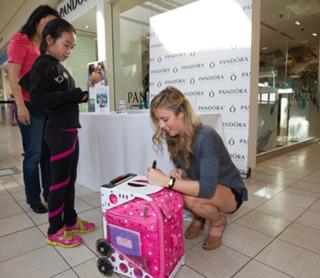 Ashley Wagner feet photo 4