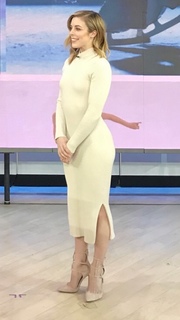 Ashley Wagner feet photo 7