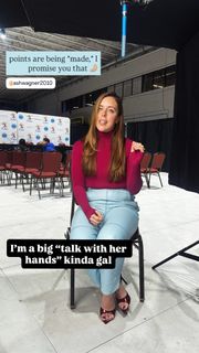 Ashley Wagner feet photo 4