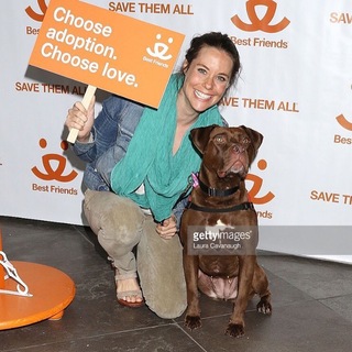 Ashley Williams feet photo thumbnail