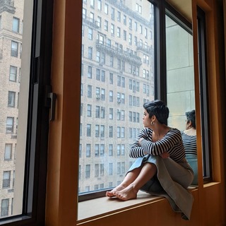 Ashly Burch feet photo thumbnail
