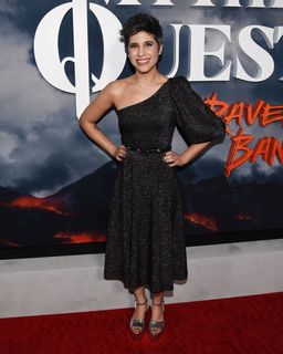 Ashly Burch feet photo thumbnail