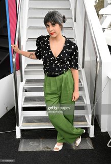 Ashly Burch feet photo thumbnail