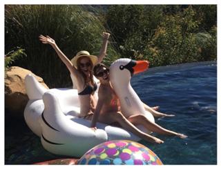 Ashlynn Yennie feet photo 5