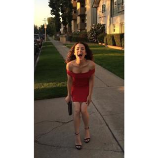 Ashlynn Yennie feet photo 19