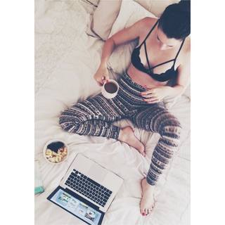 Ashlynn Yennie feet photo 3