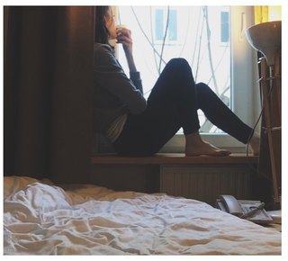 Ashlynn Yennie feet photo 6