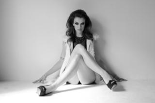 Ashlynn Yennie feet photo 16