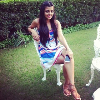 Ashna Zaveri feet photo 19