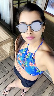 Ashna Zaveri feet photo 5