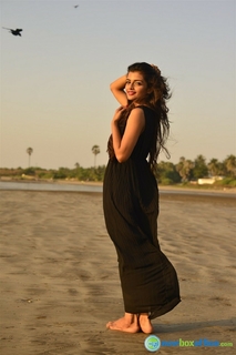 Ashna Zaveri feet photo 6