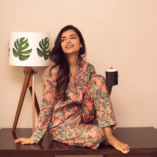 Ashna Zaveri feet photo 18