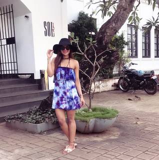 Ashna Zaveri feet photo 4