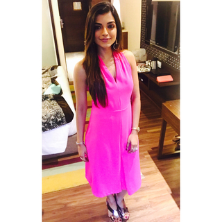 Ashna Zaveri feet photo 2