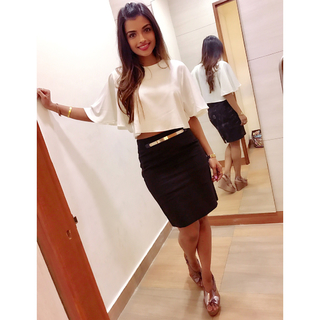 Ashna Zaveri feet photo 13