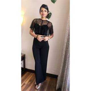 Ashna Zaveri feet photo 12