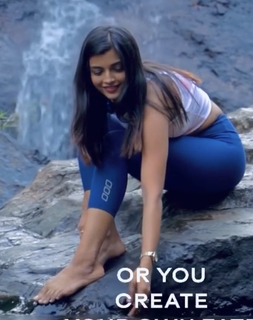Ashna Zaveri feet photo 7