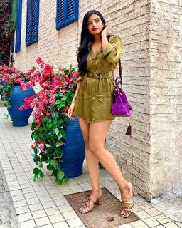 Ashna Zaveri feet photo 20