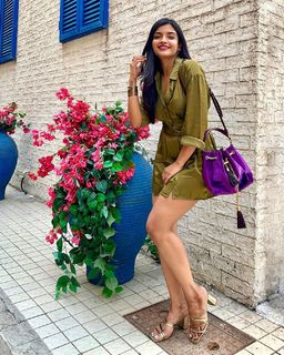 Ashna Zaveri feet photo 19