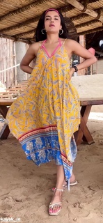 Ashna Zaveri feet photo 13