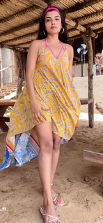 Ashna Zaveri feet photo 10