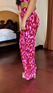 Ashna Zaveri feet photo 9