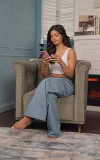 Ashna Zaveri feet photo 18