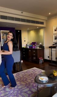 Ashna Zaveri feet photo 13