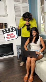 Ashna Zaveri feet photo 3