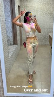 Ashna Zaveri feet photo 19
