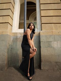 Ashna Zaveri feet photo 2