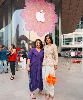 Ashna Zaveri feet photo 2