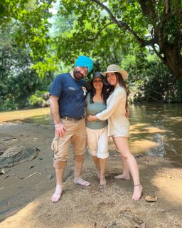 Ashnoor Kaur feet photo 16