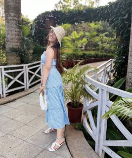 Ashnoor Kaur feet photo 13