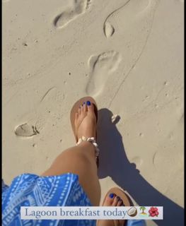 Ashnoor Kaur feet photo 20