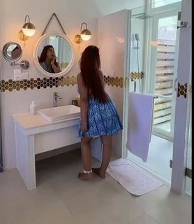 Ashnoor Kaur feet photo 12