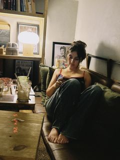 Ashnoor Kaur feet photo 4