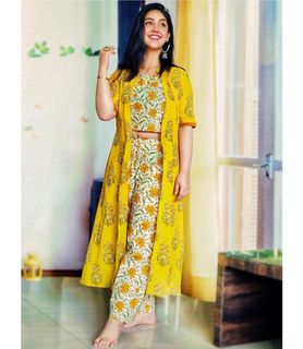 Ashnoor Kaur feet photo 11