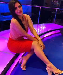 Ashu Reddy feet photo 12