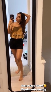 Ashu Reddy feet photo 19