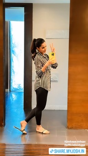 Ashu Reddy feet photo 9