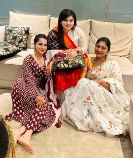 Ashu Reddy feet photo 7