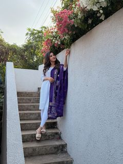 Ashu Reddy feet photo 13