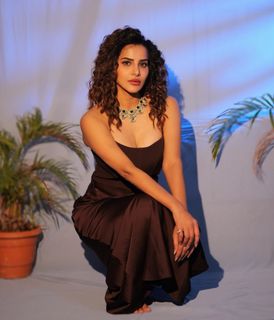 Ashu Reddy feet photo 4