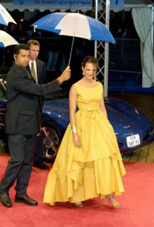 Asia Argento feet photo thumbnail