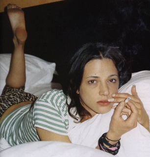 Asia Argento feet photo thumbnail