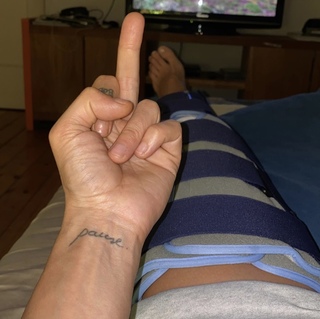 Asia Argento feet photo thumbnail